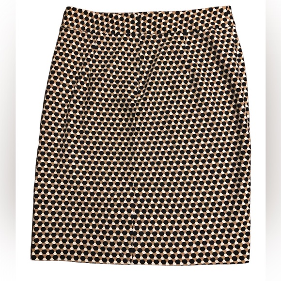 Ann Taylor Skirt. Size 6. Geometric graphic print - Picture 3 of 3